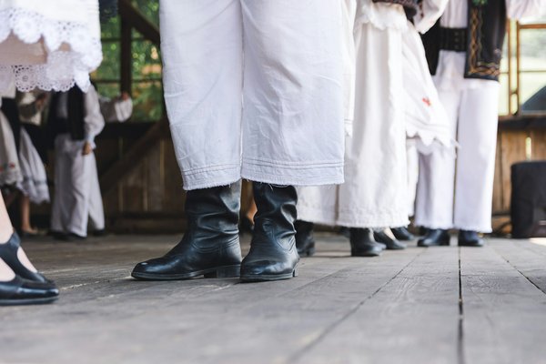 Comment organiser une croisière pour découvrir les traditions viticoles en Argentine?